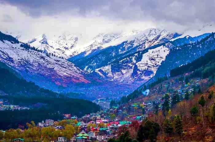 Delhi To Complete Himachal Taxi Tour With Amritsar